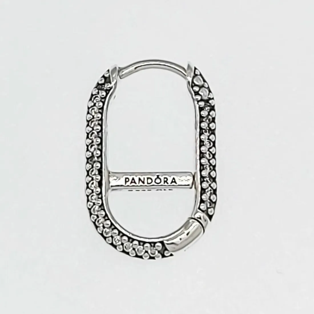 Boucle d'oreille pavée Link Pandora ME