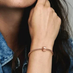Charm Clip Pandora Moments Couronne de Cœurs