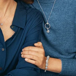Charm Clip Scintillant Incolore & Bleu Pandora Timeless