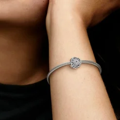 Charm Femme Flocon de Neige Céleste Pandora Moments