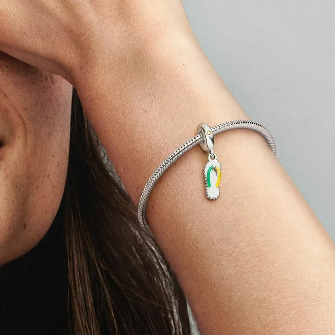Charm femme sandale multicolore