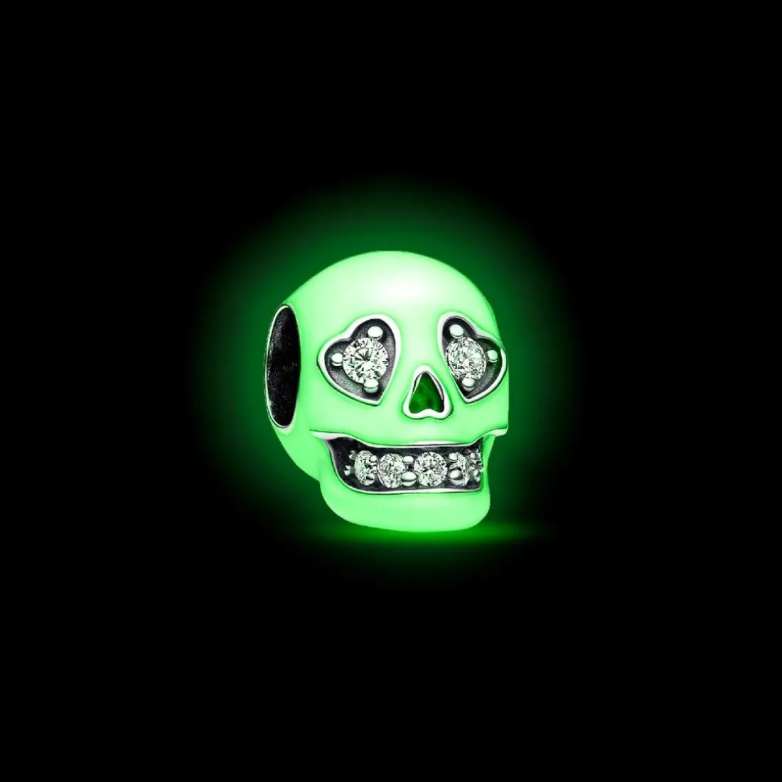 Charm Luminescent Tête de Mort Scintillante