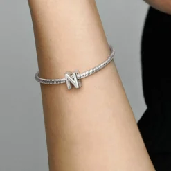Charm Pandora Moments Alphabet Lettre N