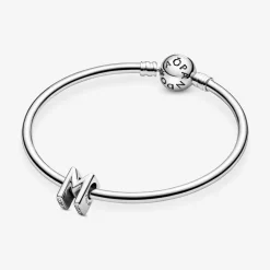 Charm Pandora Moments Alphabet Lettre M
