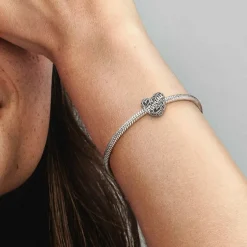 Charm Pandora Moments Cœur de Famille