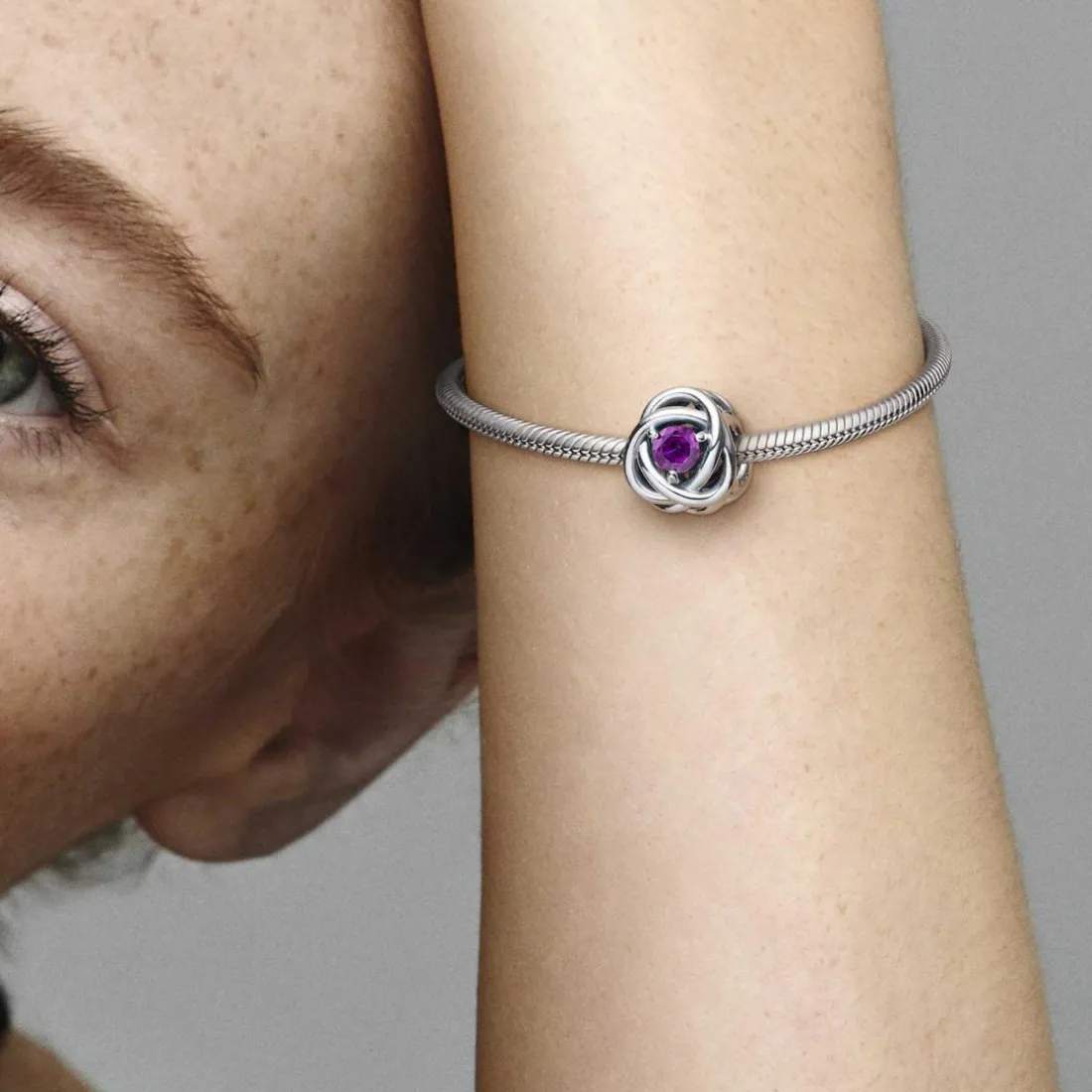 Charm Pandora moments Rose Ajourée & cristaux violet