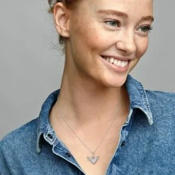 Collier Pandora Moments Cœur Pavé et Ailes d'Ange