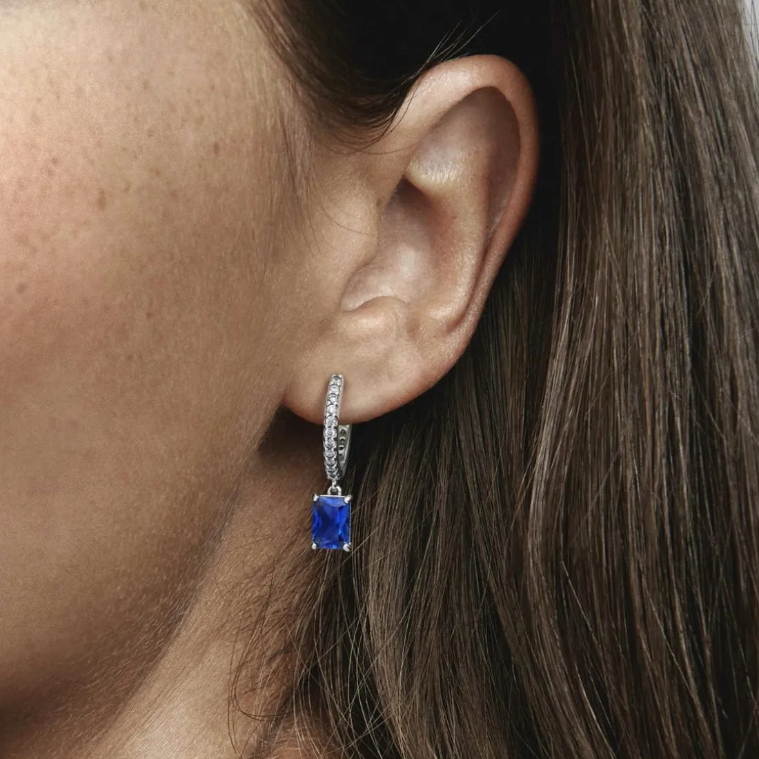 Créoles Rectangle Scintillant Bleu – Pandora Timeless